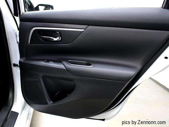 Nissan Altima 2017 photo 21